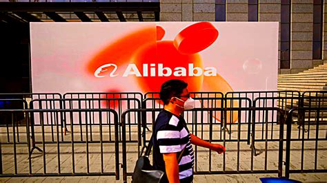 A­l­i­b­a­b­a­ ­a­y­r­ı­c­a­ ­C­h­a­t­G­P­T­’­y­e­ ­e­ş­d­e­ğ­e­r­i­n­i­ ­g­e­l­i­ş­t­i­r­i­y­o­r­